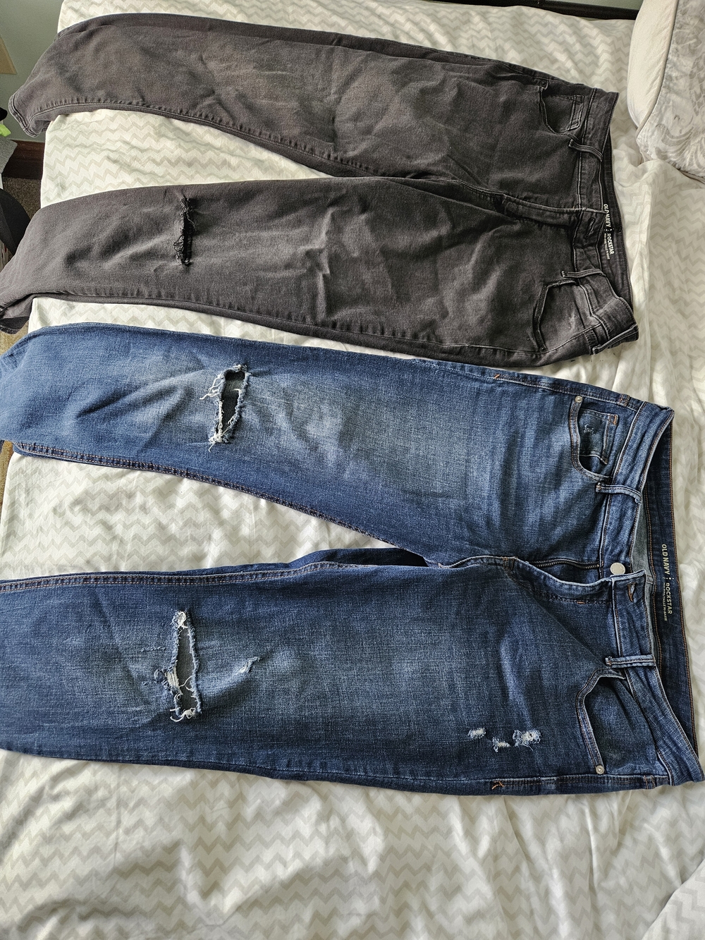 2 Pairs Old Navy Blue and Black Rockstar Jeans